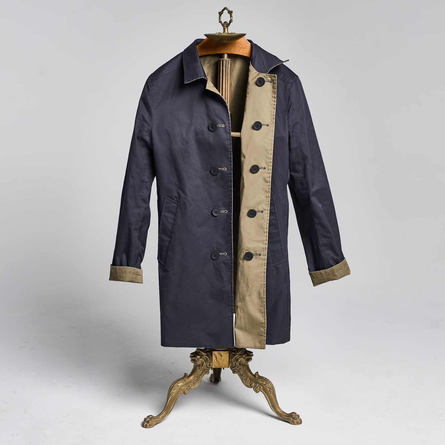 Apparel - Stumper & Fielding — frame 8